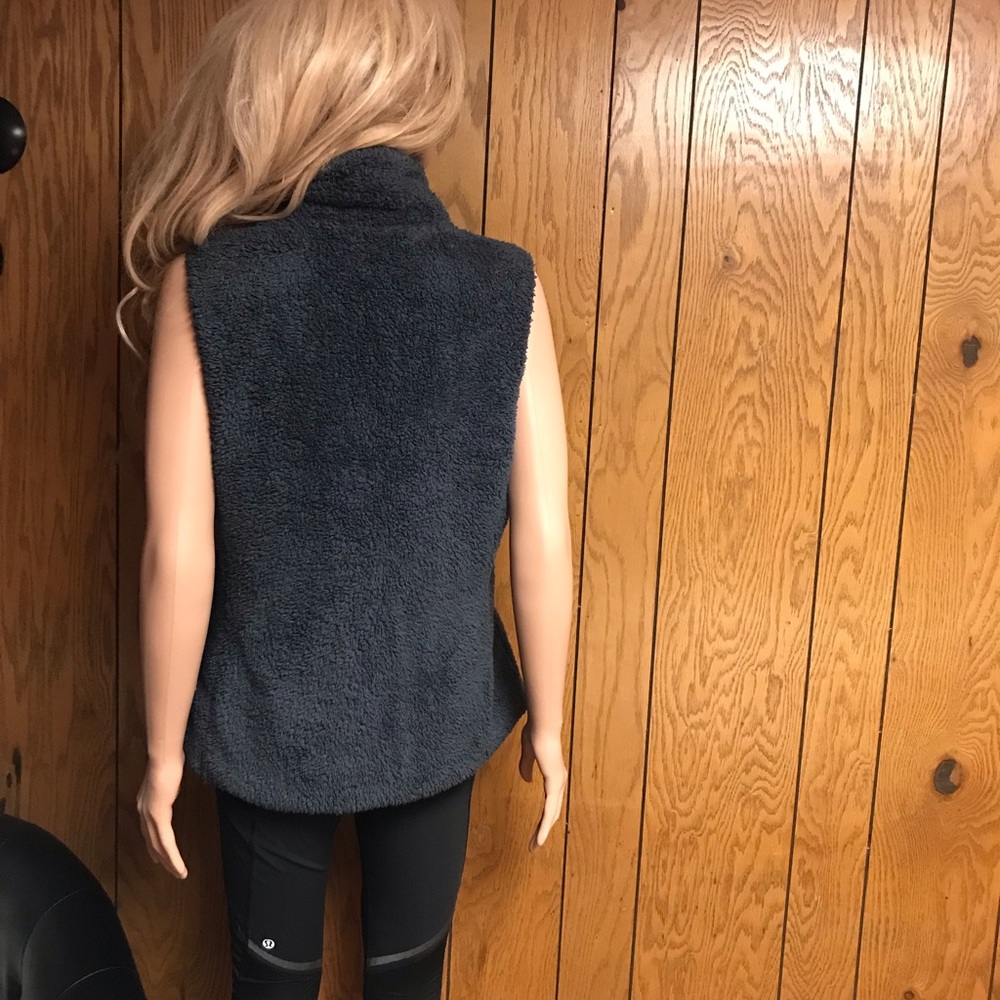 Patagonia" Los Gatos Fleece-Vest-Dark Gray-Size L -Good Condition - Picture 9 of 15